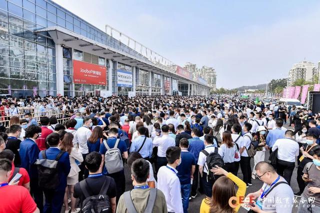 柔果AI練字解決方案，全新亮相第79屆中國教育裝備展示會