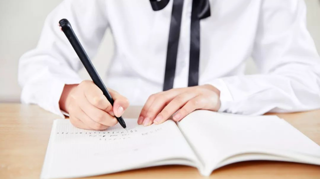 中小學生寫好字的正確方法，這些實用指南值得收藏！